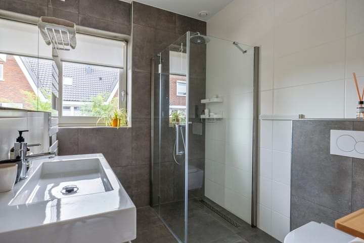 Foto 24 van Cellostraat 43