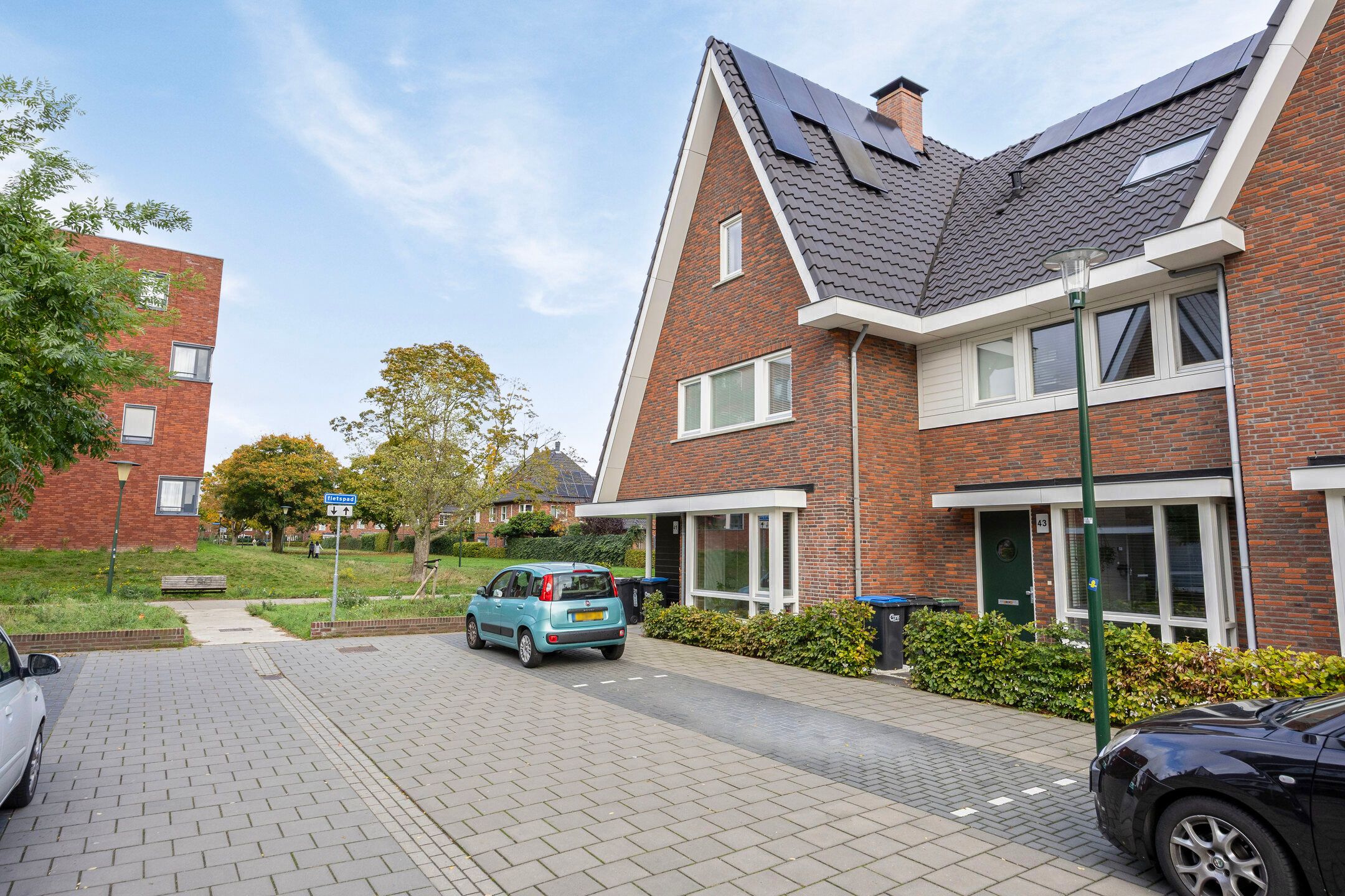 Foto 36 van Cellostraat 43