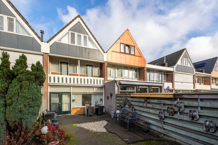 Foto 24 van Maasstraat 15