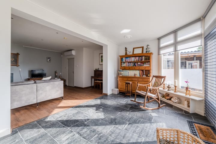 Photo 11 of Gerard van Damstraat 2