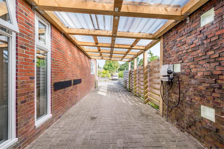 Photo 24 of Gerard van Damstraat 2