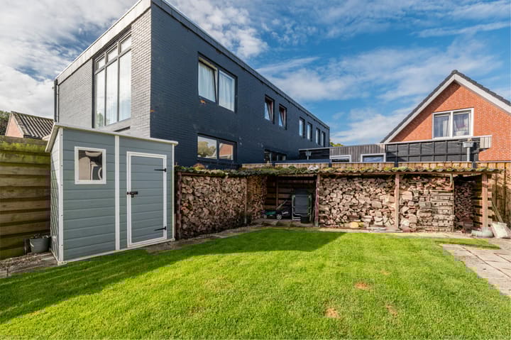 Photo 32 of Gerard van Damstraat 2