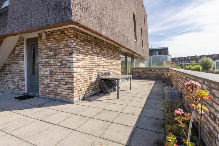 Photo 6 of Voerstraat 8