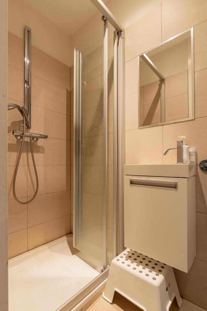 Photo 10 of Voerstraat 8