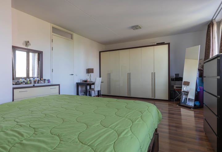 Photo 22 of Voerstraat 8