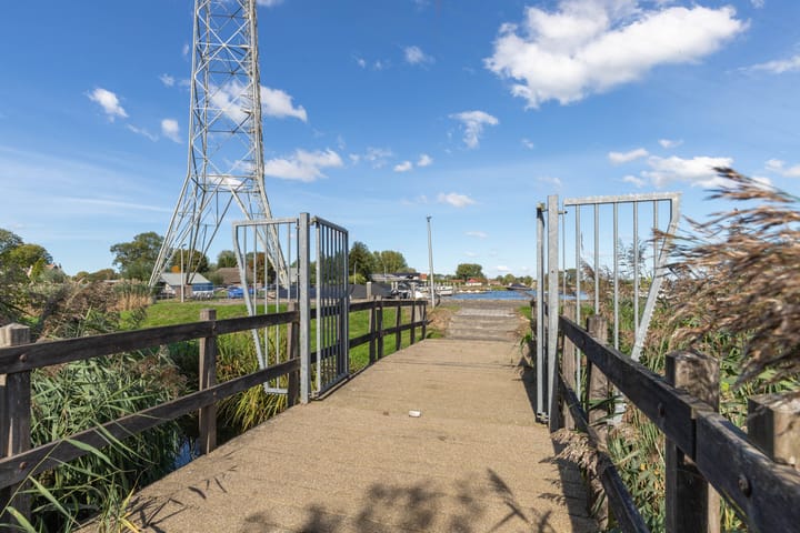 Photo 30 of Voerstraat 8