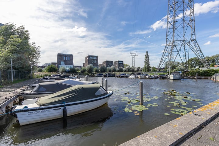 Photo 31 of Voerstraat 8