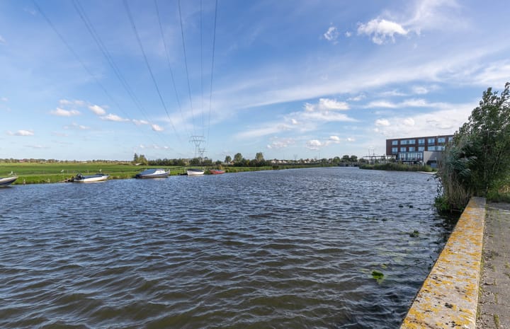 Photo 32 of Voerstraat 8