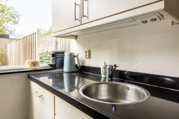 Foto 16 van Rouppe van der Voortlaan 15