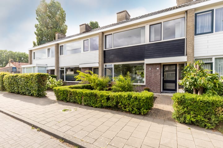 Foto 39 van Rouppe van der Voortlaan 15