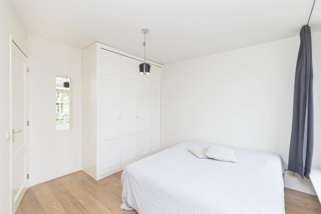 Foto 11 van Van Ostadestraat 19-2