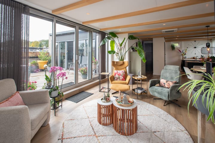 Photo 3 of Narcisveld 22