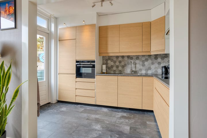 Photo 8 of Olivier van Noortsingel 5