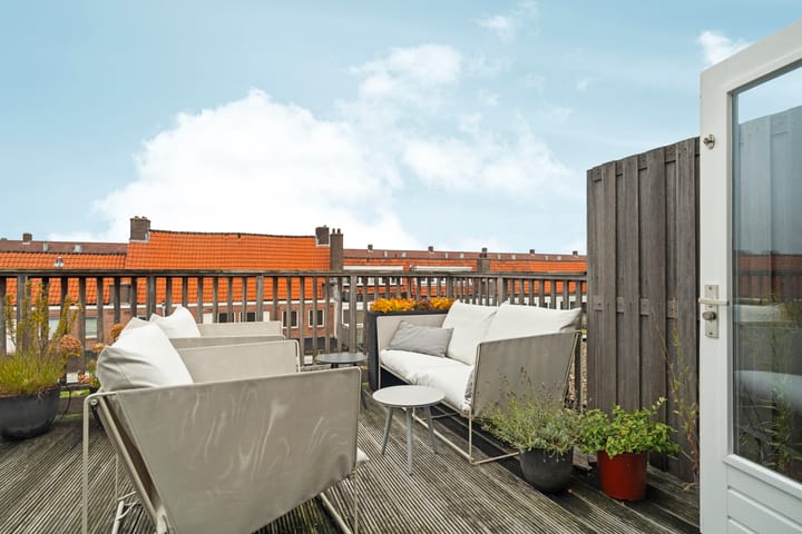 Photo 36 of Van Tuyll van Serooskerkenweg 88-3