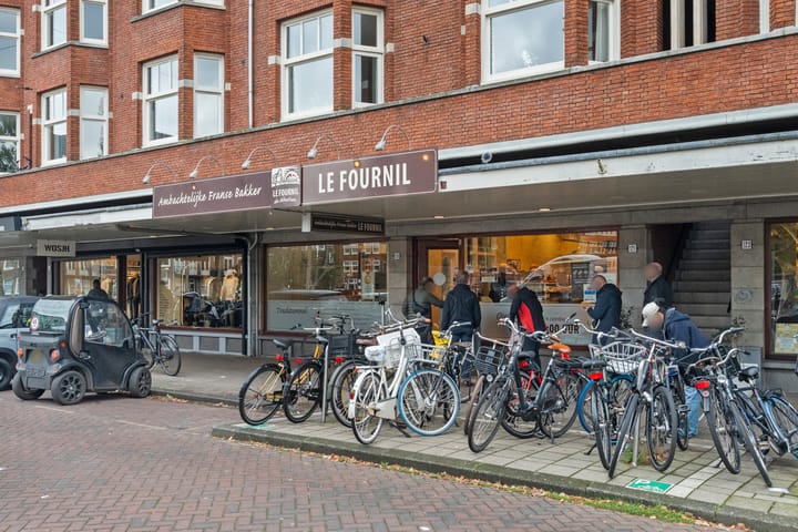 Photo 44 of Van Tuyll van Serooskerkenweg 88-3