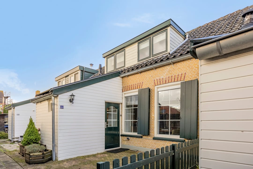 Foto 1 van Kerkweg 44