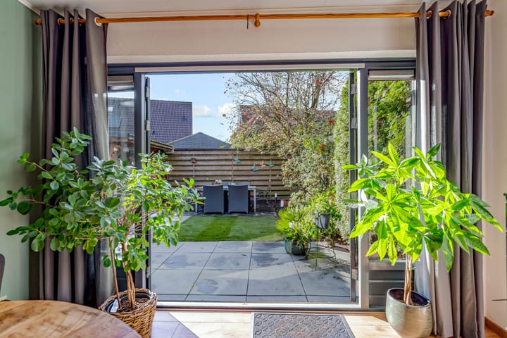 Photo 46 of de Pas 54