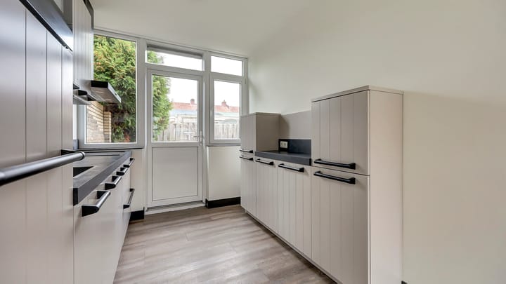 Photo 8 of Deldensestraat 169