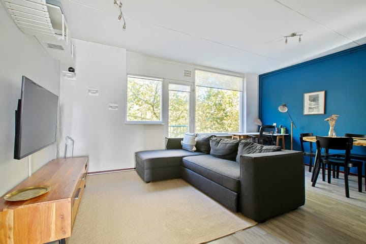 Photo 2 of Insulindeweg 64-A