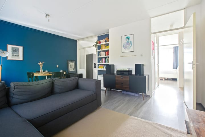 Photo 3 of Insulindeweg 64-A