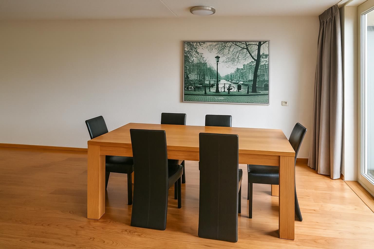 Foto 6 van Dokter De Liefdestraat 95