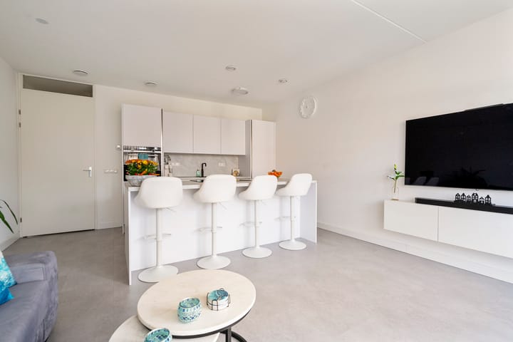 Foto 5 van Zuideinde 74-S