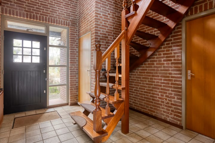 Foto 9 van Korenbloemlaan 38