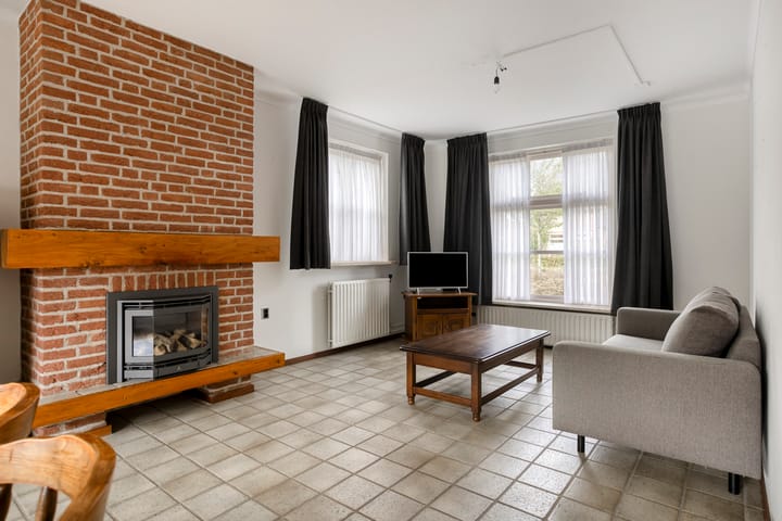 Foto 12 van Korenbloemlaan 38