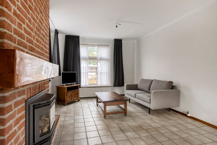 Foto 13 van Korenbloemlaan 38