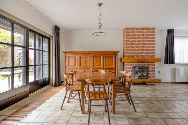 Foto 16 van Korenbloemlaan 38