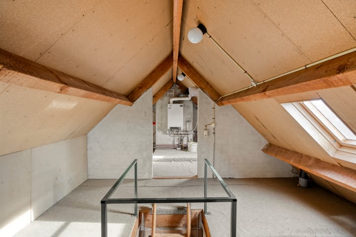 Foto 32 van Korenbloemlaan 38