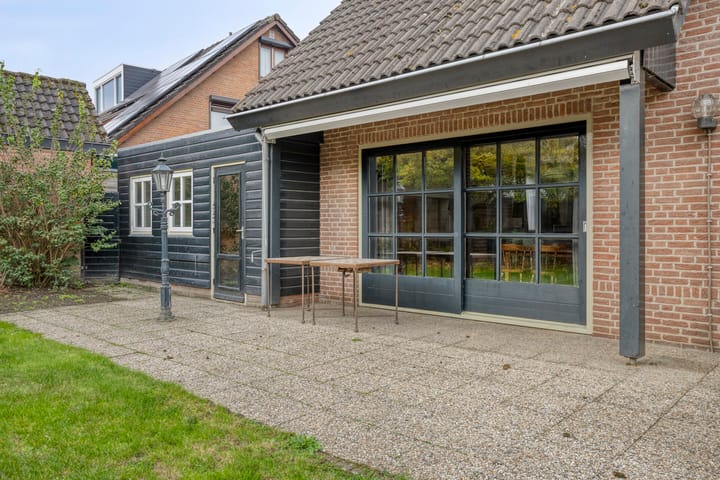 Foto 36 van Korenbloemlaan 38