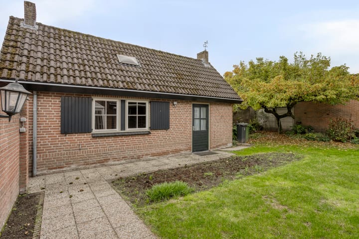 Foto 37 van Korenbloemlaan 38