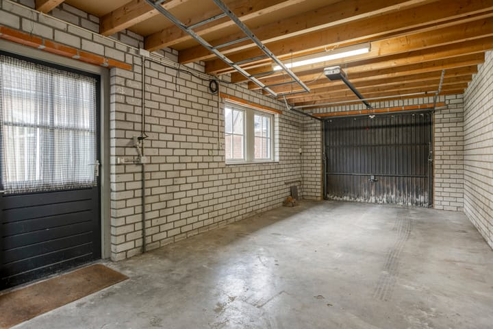 Foto 41 van Korenbloemlaan 38