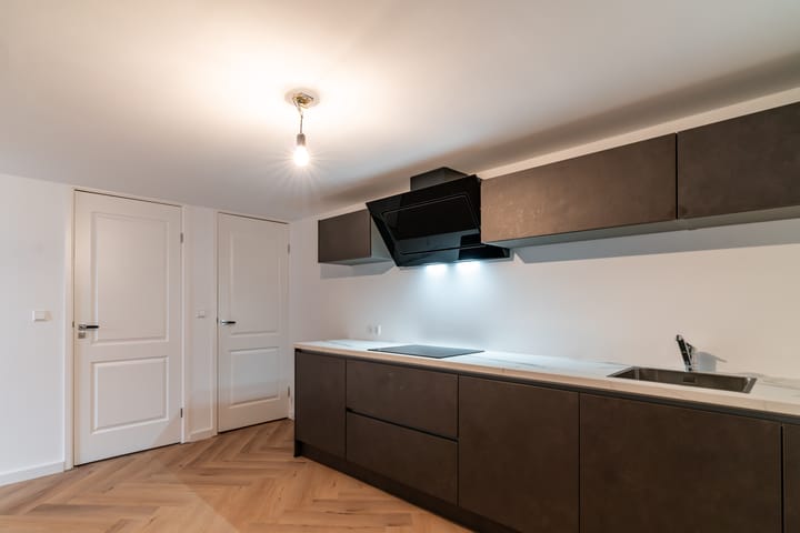 Foto 13 van Nieuwe Schoolstraat 115