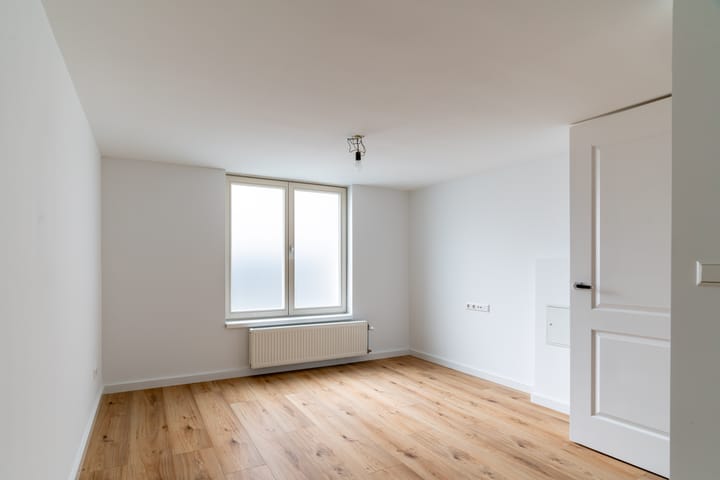 Foto 18 van Nieuwe Schoolstraat 115