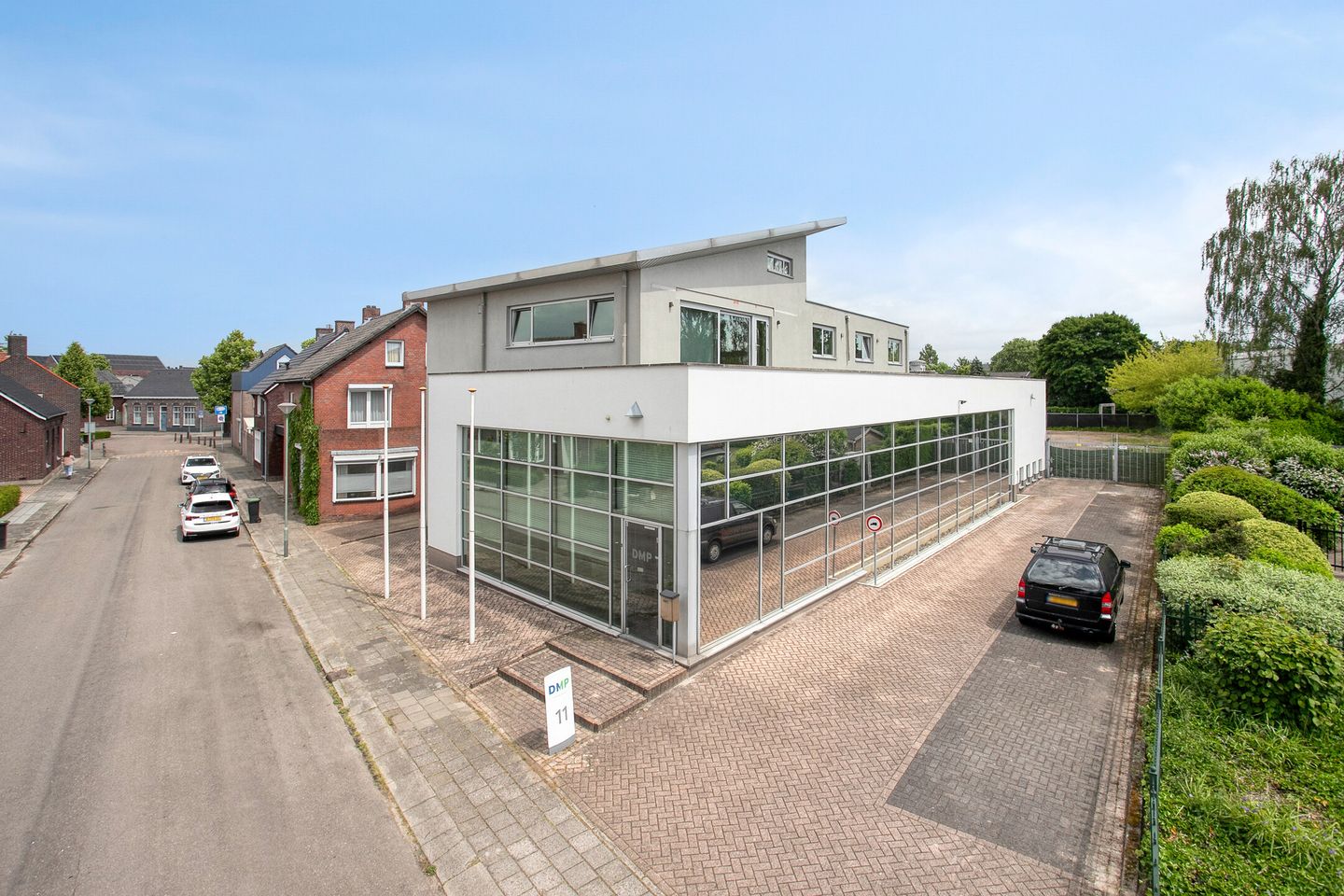 View photo 1 of St. Josephstraat 9-11