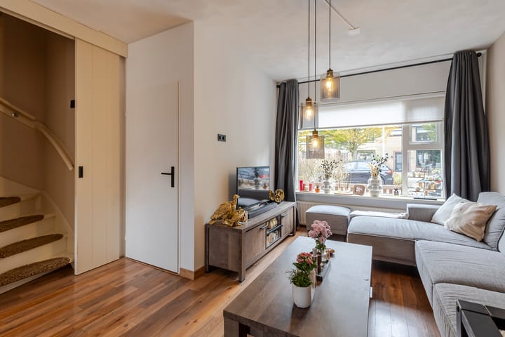 Foto 9 van Leeuwerikstraat 14