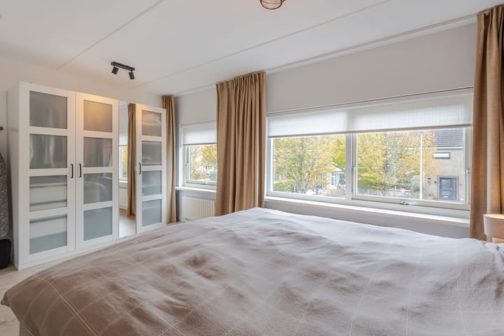 Foto 24 van Leeuwerikstraat 14