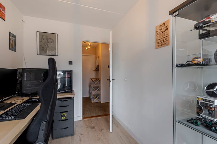 Foto 27 van Leeuwerikstraat 14