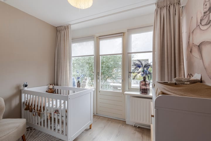 Foto 28 van Leeuwerikstraat 14