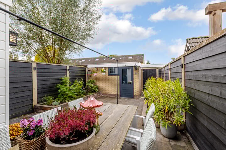 Foto 38 van Leeuwerikstraat 14