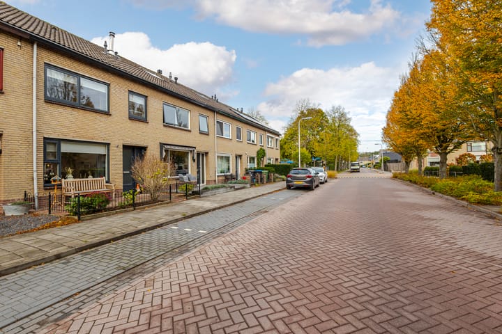 Foto 40 van Leeuwerikstraat 14