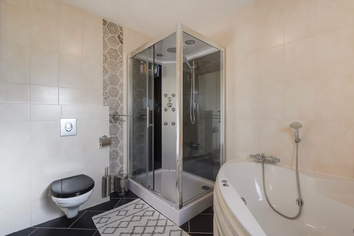 Photo 34 of Ponyweide 57