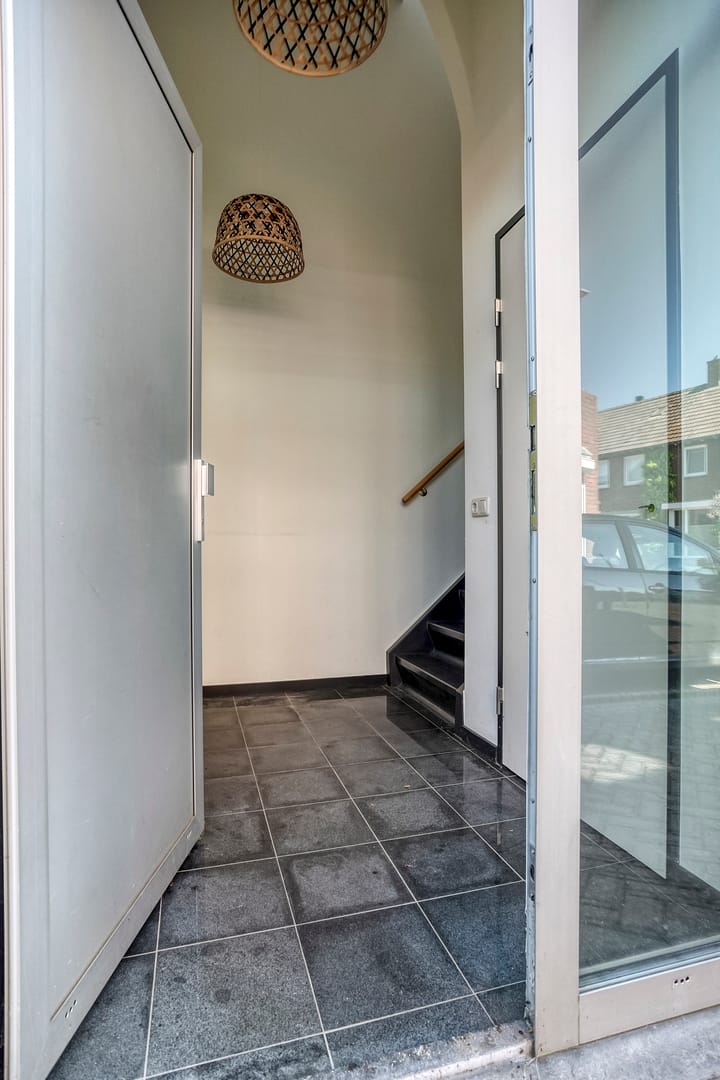 Photo 8 of St. Josephstraat 9