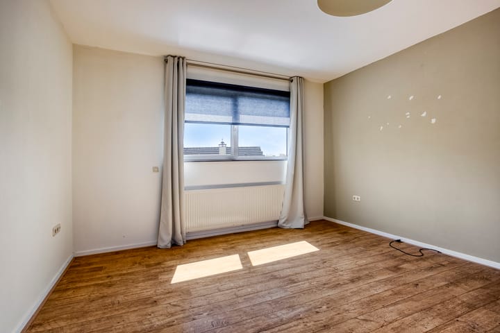 Photo 18 of St. Josephstraat 9