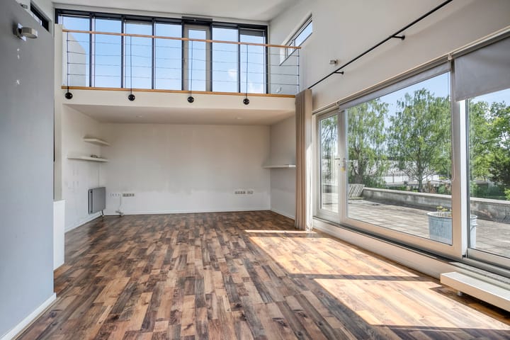 Photo 32 of St. Josephstraat 9