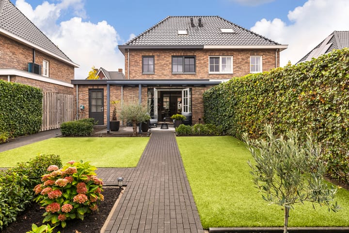 Photo 31 of Meester A Datemalaan 37