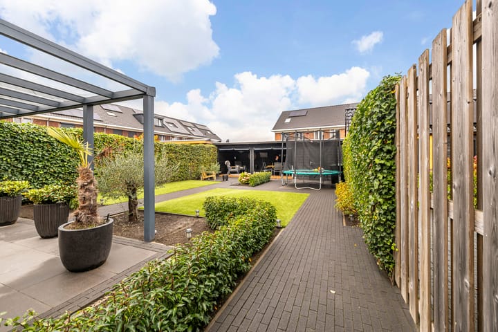 Photo 34 of Meester A Datemalaan 37