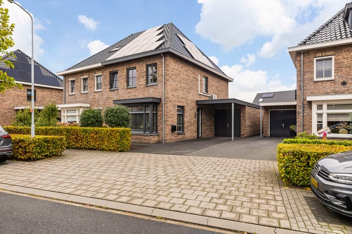 Photo 44 of Meester A Datemalaan 37